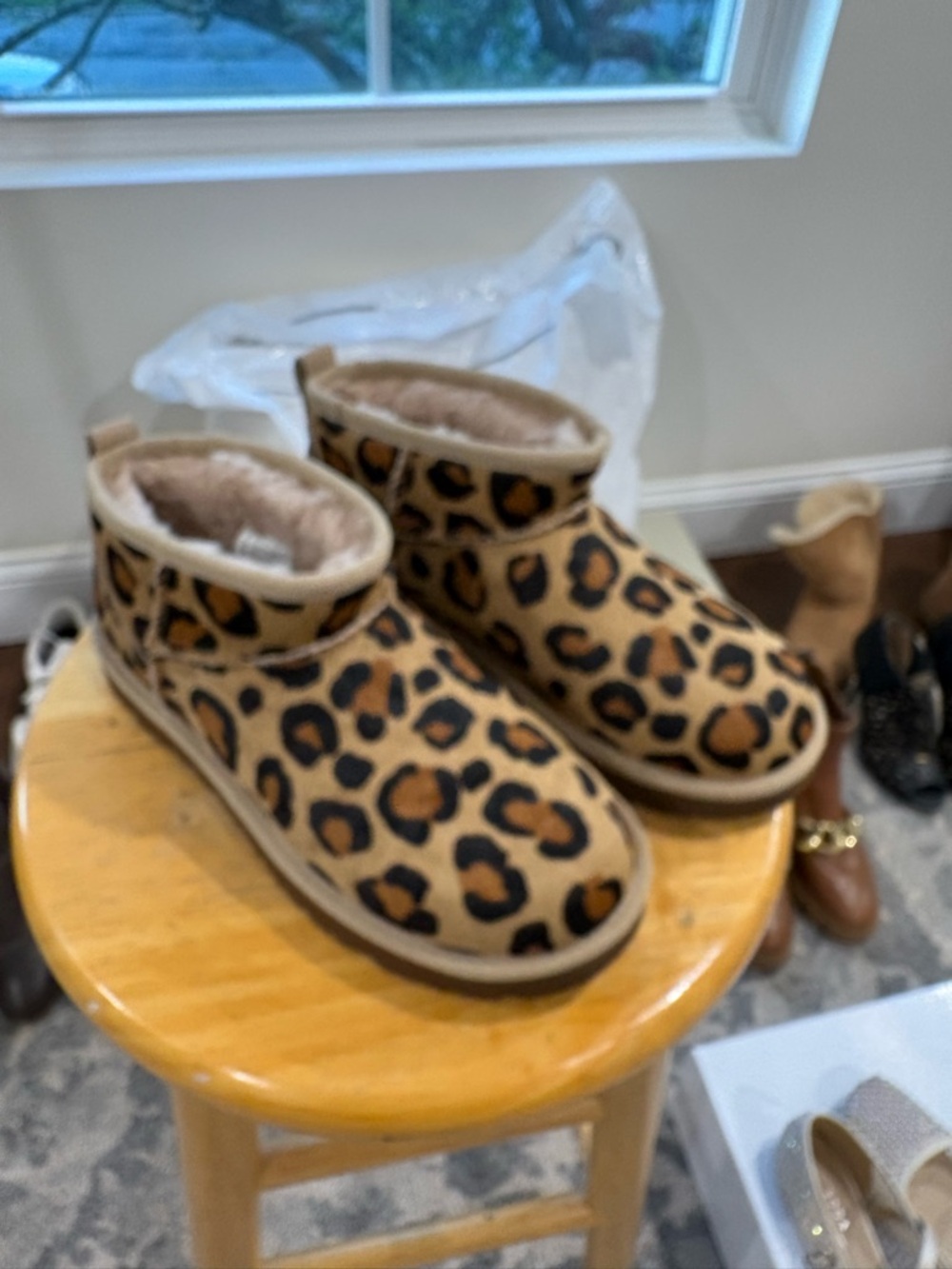 UGG Leopard Print Chestnut Tan Ankle Booties